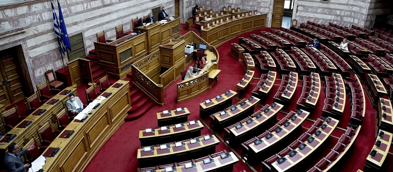 Βουλή: Έκλεισε για θερινές διακοπές - Κατατέθηκαν 100 νομοσχέδια